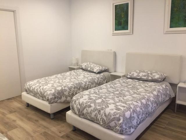 Rooms H Skyline الكوركون المظهر الخارجي الصورة