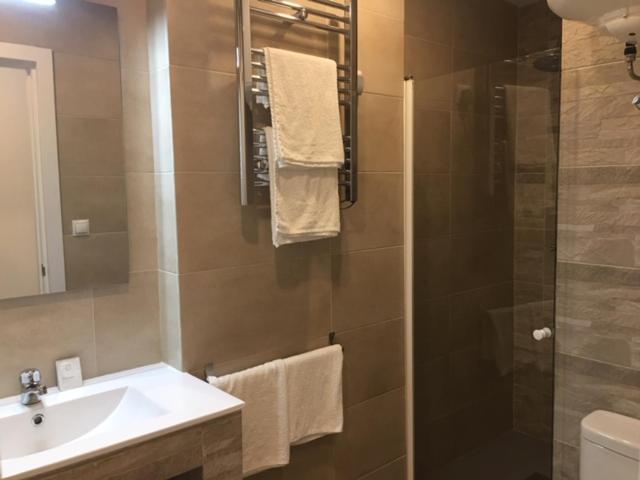 Rooms H Skyline الكوركون المظهر الخارجي الصورة